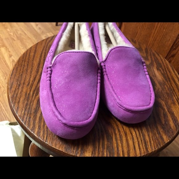 UGG Shoes - Ugg pink slippers size 9, new